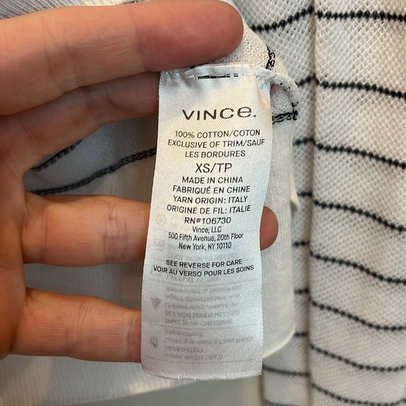 Vince Striped Lightweight Knit Top Size XSmall - Picture 7 of 9